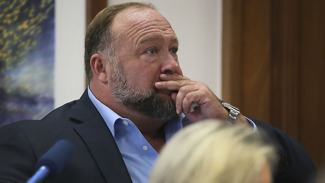 Conspiracy Theorist Alex Jones Declares Bankruptcy