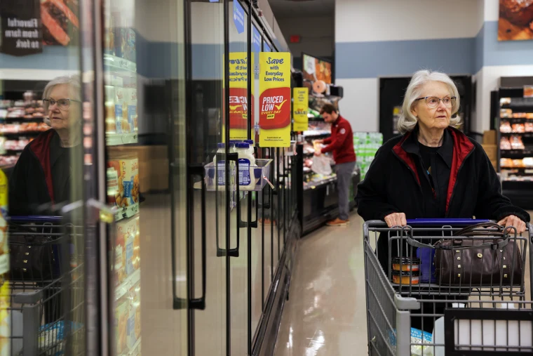 South Carolina's food banks are preparing for a major hunger cliff as thousands of households receive SNAP Benefits that ended earlier this year.