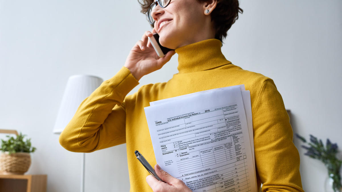 Tax season is here and Americans are trying to max out the refund on their filing by choosing and identifying the difference between standard deductions vs. itemized deductions. 