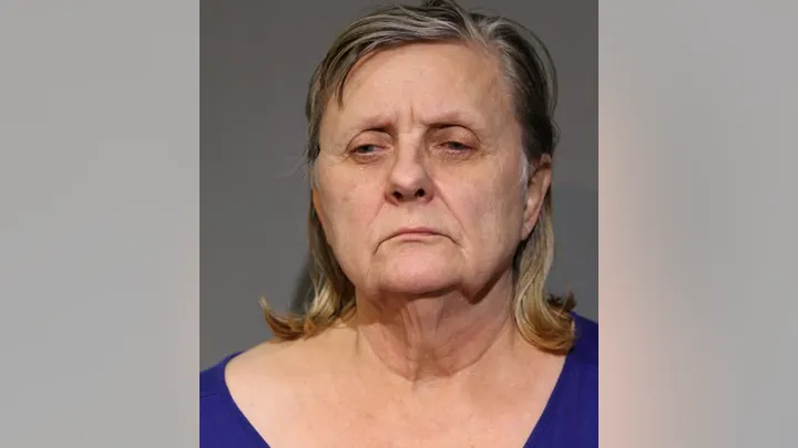 96-Year-Old Chicago Woman’s Corpse Found in Freezer, Daughter Charged
