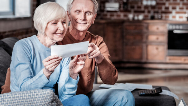 Supplemental Security double payment in March offers to recipients and can now find out when Social Security will pay the March 2023 double cash check.