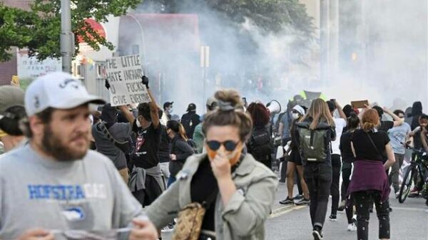 The City of Pittsburgh has reached a $275,000 settlement with a group of protesters in East Liberty who said they were arrested, grassed, and traumatized by the police during 2020.