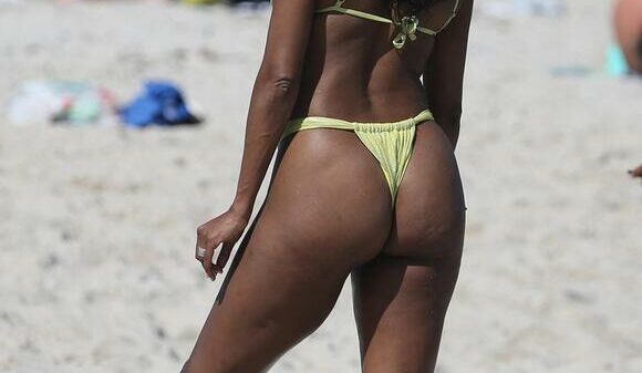 Gabrielle Union 50 years old Flaunted fit her beach body on Miami Beach with her husband, Dwyane Wade.